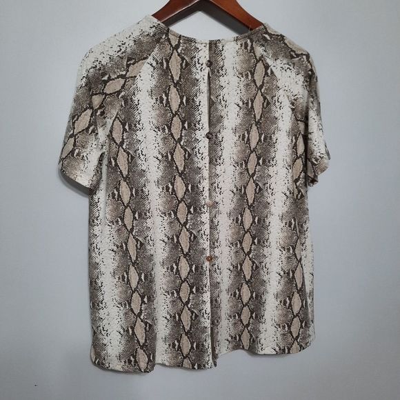 Coin 1804 Snakeskin Print Super Soft Tee - Picture 3 of 7